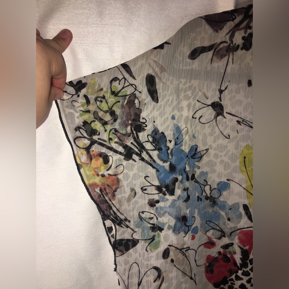 Flats & Heels | Women’s Multi-pattern Semi-Sheer Loose Fit Blouse Top - Picture 4 of 8